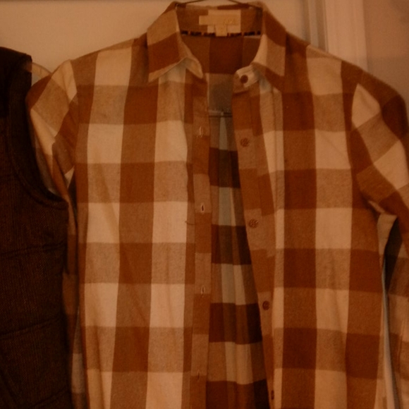 CI SONO VEST AND ANS FLANNEL SHIRT COMBO - Picture 3 of 8